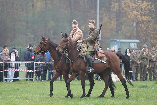 Lębork uczcił niepodległość widowiskiem o „Hubalu”