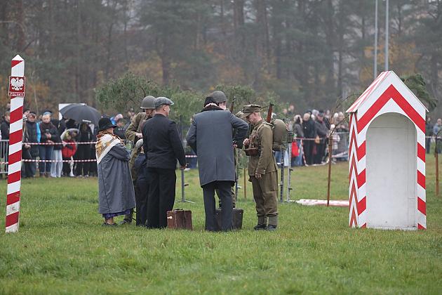 Lębork uczcił niepodległość widowiskiem o „Hubalu”
