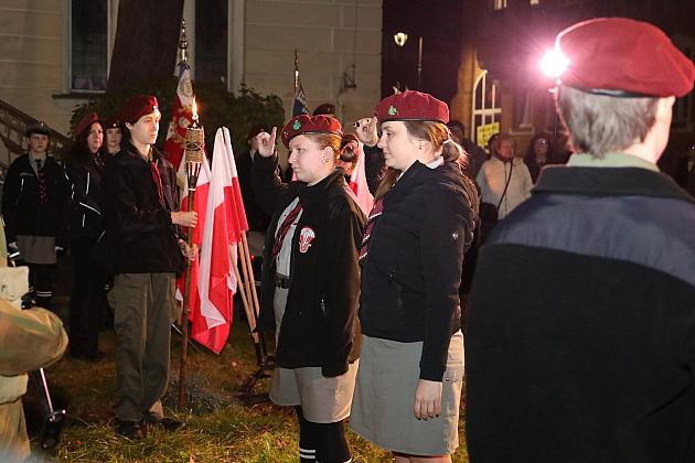 Capstrzyk z harcerzami z okazji Święta Niepodległości