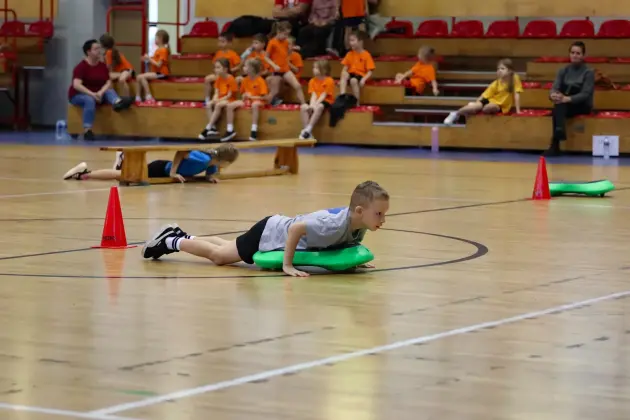 „Lęborskie pierwszaki to fajne dzieciaki” – sportowe święto najmłodszych