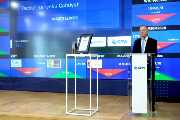 Lębork wchodzi na rynek kapitałowy. Debiut obligacji komunalnych