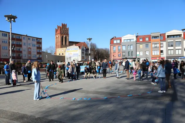 Lębork solidarny z osobami w spektrum autyzmu
