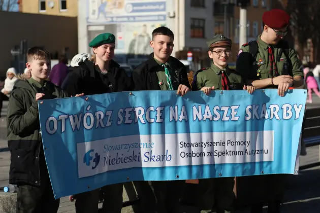 Lębork solidarny z osobami w spektrum autyzmu