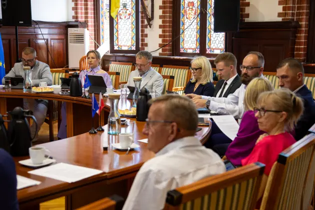 Radni przegłosowali wotum zaufania i absolutorium dla burmistrza Lęborka