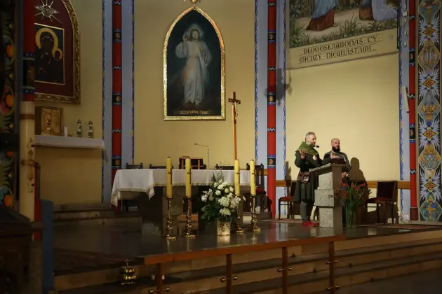 Korona” odkryła dziś swoje tajemnice. Wyjątkowe zwiedzanie za nami