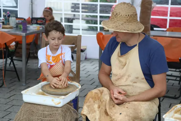 Ceramiczny Lębork za nami. Pożegnanie Lata trwa – przed nami popołudnie i wieczór pełne atrakcji!