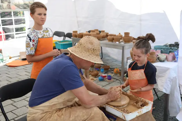 Ceramiczny Lębork za nami. Pożegnanie Lata trwa – przed nami popołudnie i wieczór pełne atrakcji!