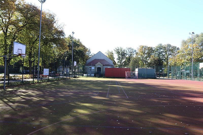 „Orlik” przy Placu Piastowskim do remontu