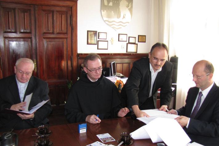 Miasto dofinansuje renowację ołtarzy i malowideł 