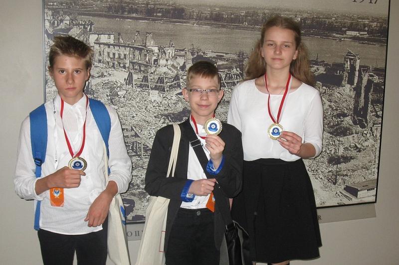 Lęborscy uczniowie w finale Ogólnopolskiego Konkursu Historycznego ,,Losy żołnierza i dzieje oręża polskiego od  Obertyna do Wiednia”