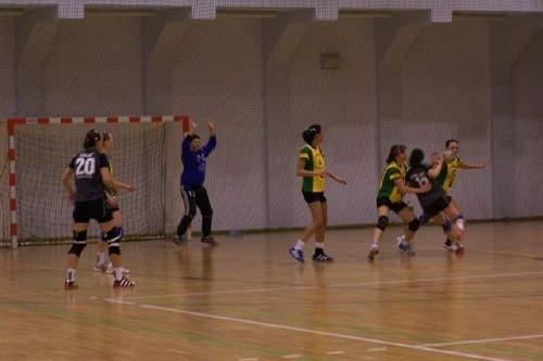 Mecz ekstraklasy piłki ręcznej zakończony remisem