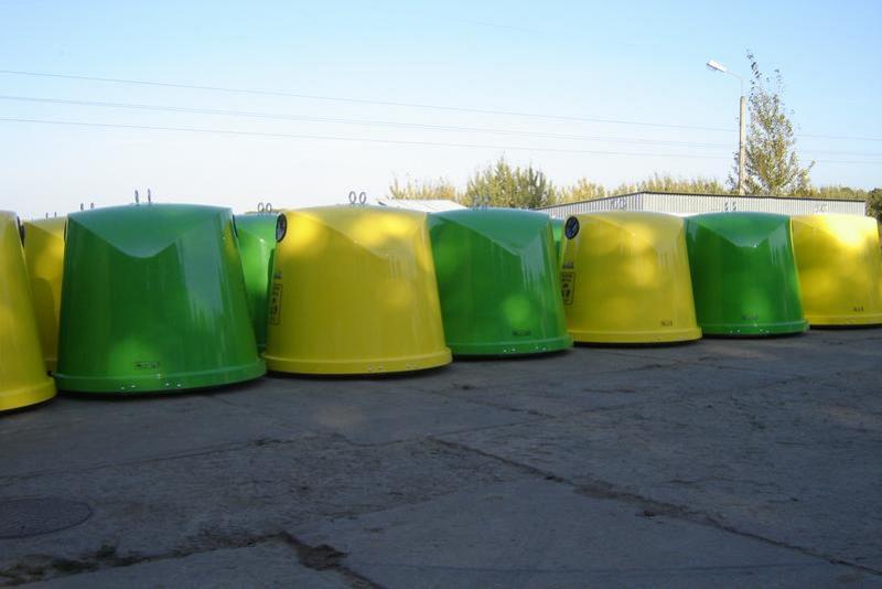 Nowe pojemniki do selektywnej zbiórki odpadów 