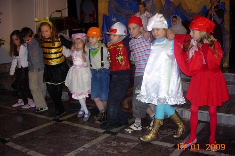 Śpiewali i tańczyli na jasełkowym przeglądzie 