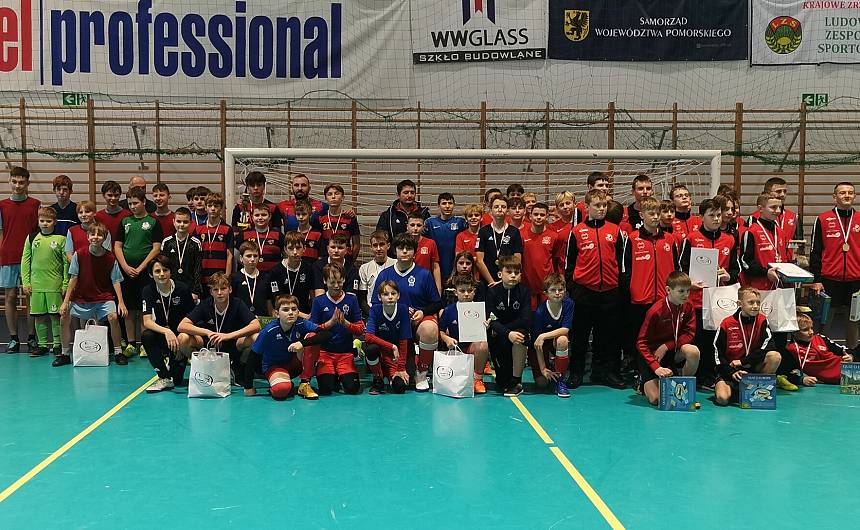 Czytaj o: Lew Lębork wygrywa w Kaszub Cup dla rocznika 2010