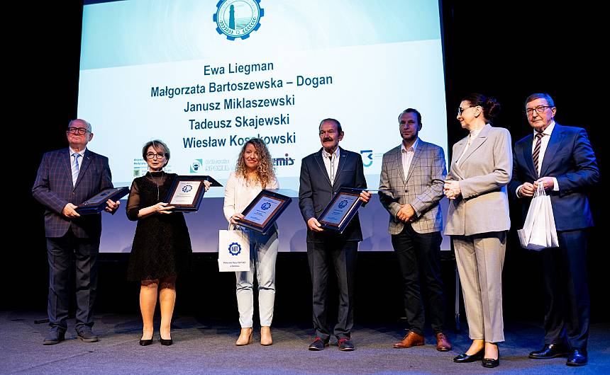 Czytaj o: Prezes Spomelu laureatem nagrody specjalnej XXVII