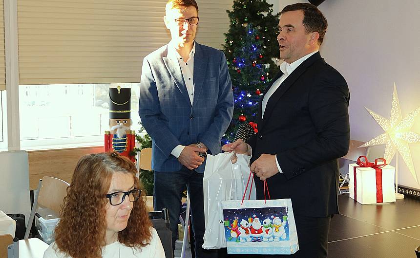 Czytaj o: Życzenia świąteczne burmistrza dla uczestników